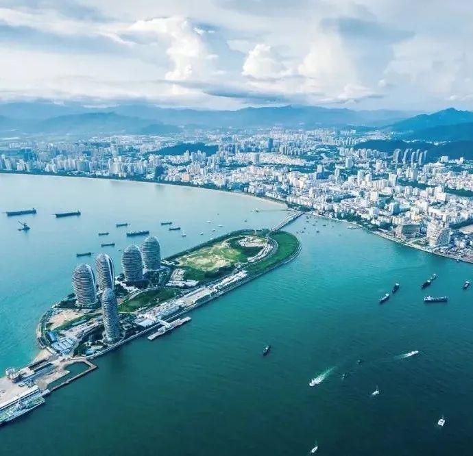 台风中的励志故事，学习变化带来的自信与成就感——最新台风信息解析