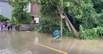 富顺洪水，一场温馨漂流记的见证与体验