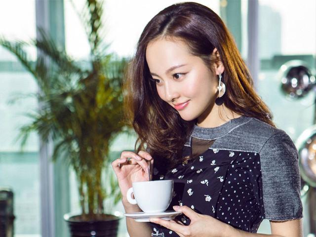 最新流行歌曲的魅力，变化中的力量与自信成就感的源泉